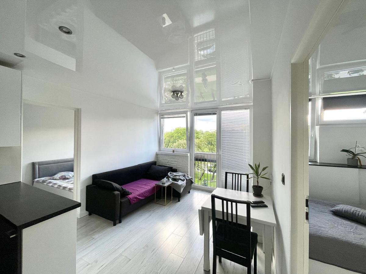 Sasi - Cozy Apartment For 6 People In Centre Varsóvia Exterior foto